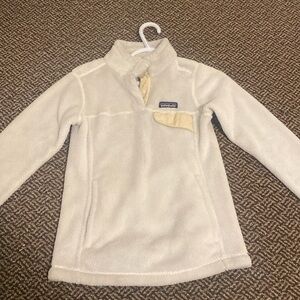 White Patagonia sweater xxs size